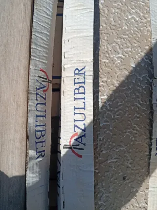 Azulejo imitación madera