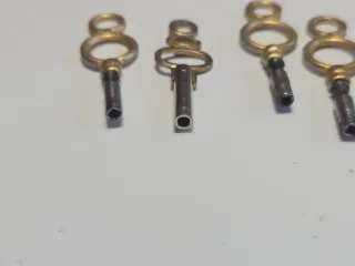 Llaves de reloj de bolsillo antiguas