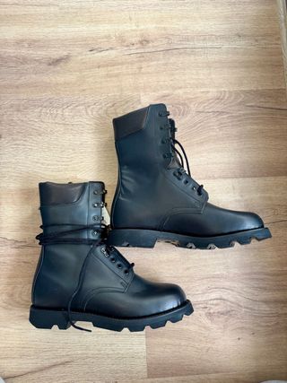 Botas militares Iturri talla 42 negras