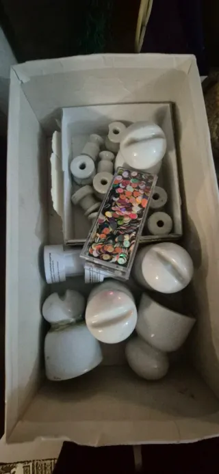 Lote de material eléctrico