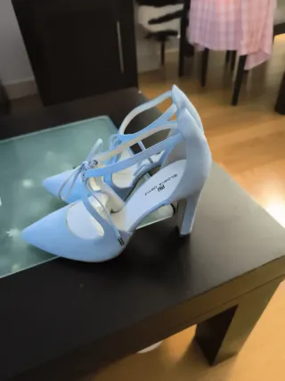 Zapatos de tacón azul