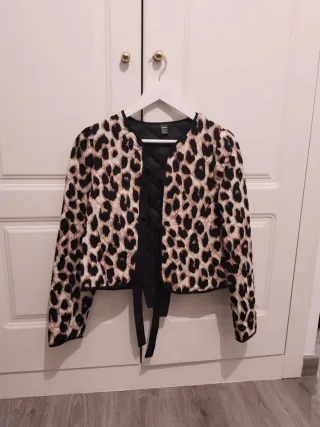 Chaqueta leopardo lazo XS