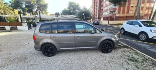 Volkswagen Touran 2011