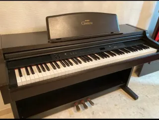 Piano Yamaha Clavinova CLP 840 !!! Último Precio!!