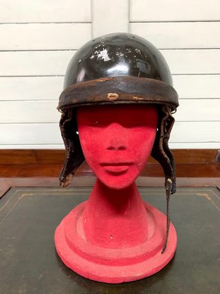 Casco antiguo de moto