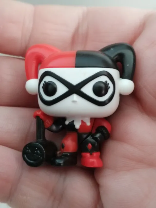 Mini Funko Pop! Harley Quinn Kinder Joy