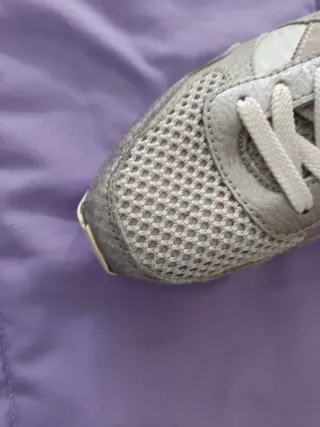 Zapatillas deportivas mujer grises y rosas