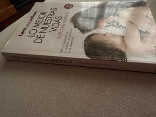 Libro Lo Mejor de Nuestras Vidas Lucía Galán