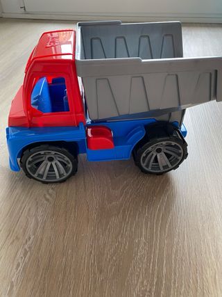 Camión de juguete LENA rojo y azul