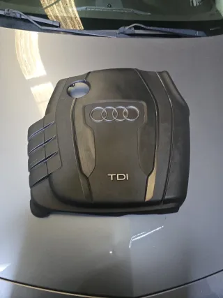 Tapa motor Audi A4 B8 2.0 TDI
