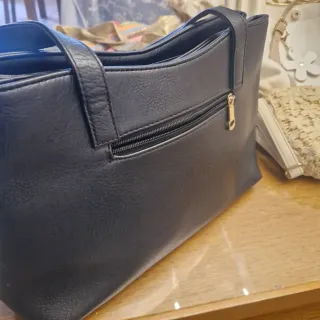 Lote 6 Carteras Negro y Dorado