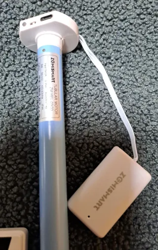 Motor persiana enrollable con accesorios