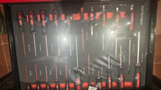 Caja de herramientas nueva a estrenar