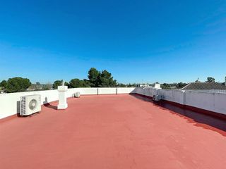 Chalet en venta en Sanlúcar la Mayor