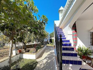 Chalet en venta en Sanlúcar la Mayor