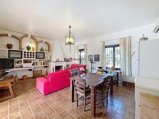 Chalet en venta en Sanlúcar la Mayor