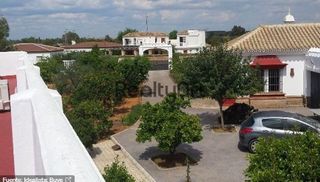 Chalet en venta en Sanlúcar la Mayor