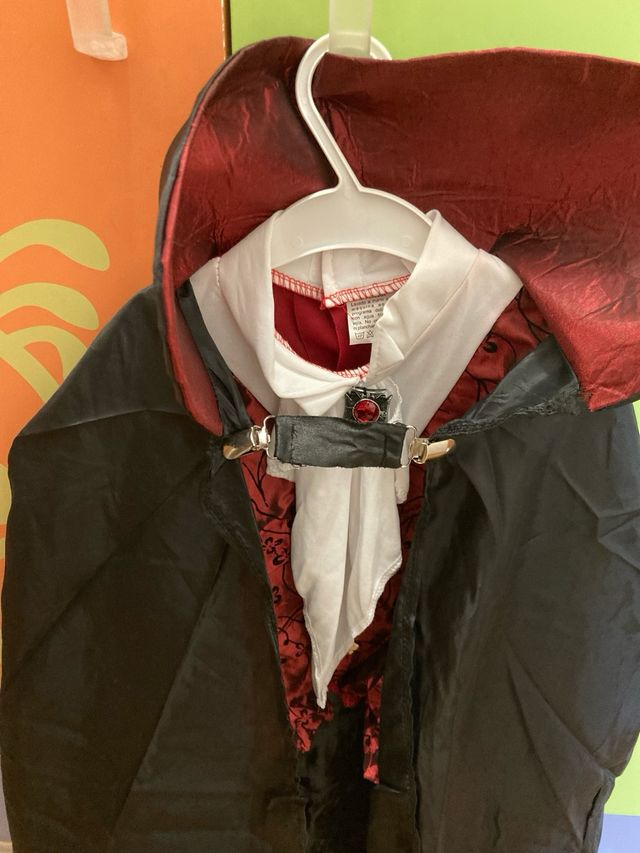 Disfraz Infantil Vampiro Gótico. Talla M