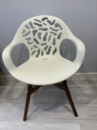 4 Sillas Ikea blanca y madera