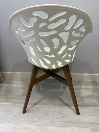 4 Sillas Ikea blanca y madera