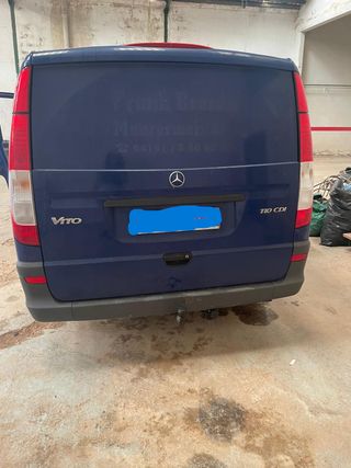 Mercedes-Benz Vito 2012