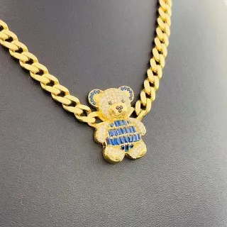 GARGANTILLA BARBADA OSO AZUL. Oro18k.