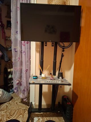 Soporte TV Negro Metal