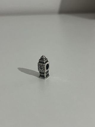 Charm Pandora Big Ben Plata
