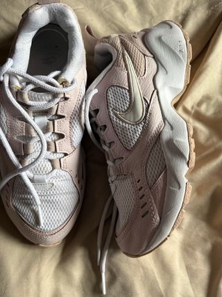 Deportivas Nike Mujer Rosa y Blanco