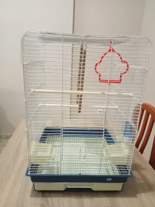 Jaula para aves casi nueva