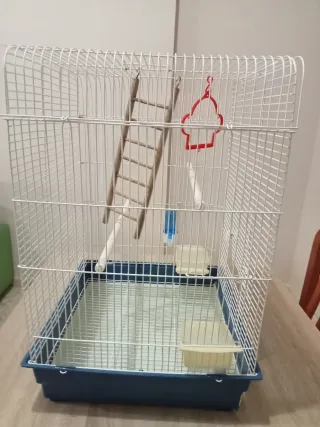 Jaula para aves casi nueva