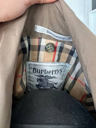 Gabardina Burberry Beige Talla M