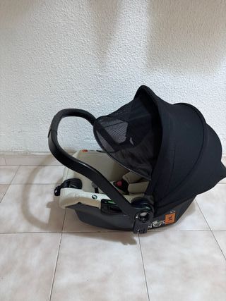 Silla coche Koos i-Size R1 y capazo