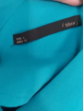 Vestido azul turquesa con cinturón