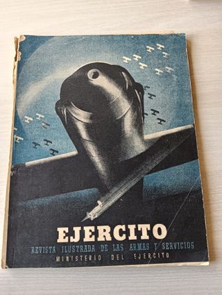 8 REVISTAS EJERCITO LOTE