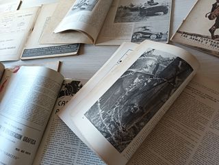 8 REVISTAS EJERCITO LOTE