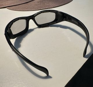 Gafas John Doe riding