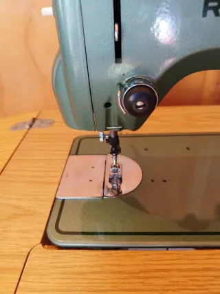 Máquina de coser automática Refrey 427 VZ