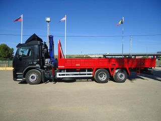 Volvo FM 330-CAMIONES GRUAS