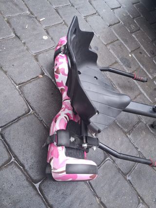 Hoverboard con asiento rosa camuflaje