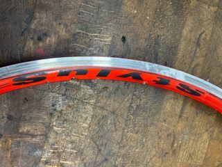 Llanta Bicicleta Vuelta Stylus Roja 700C 36H