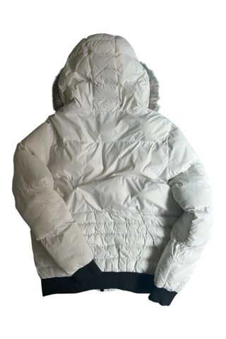 Plumas Sik Silk Blanco con Capucha