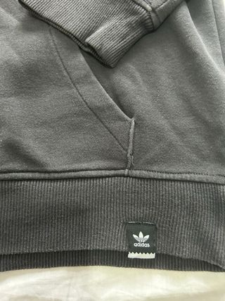 Sudadera Adidas Talla S Negra y Roja