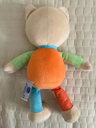 Lote 2 peluches: gato y osita