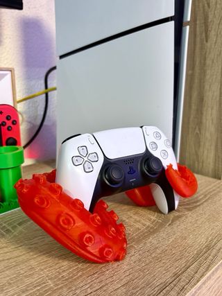 Soporte Mando PS5 Pulpo Rojo