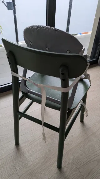 Silla de bebé Chicco gris