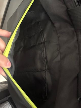 Estuche portátil Selecline negro.