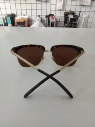 Gafas de Sol Burberry Marrón y Dorado