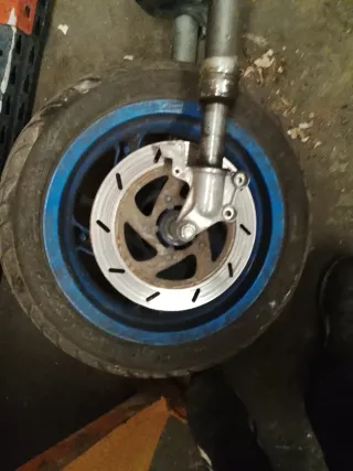 Horquilla y Rueda Gilera Runner