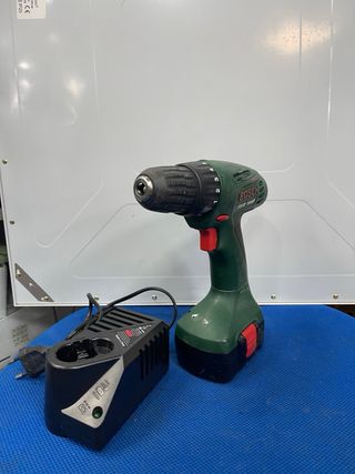 Taladro Atornillador Bosch PSR 1440 con cargador